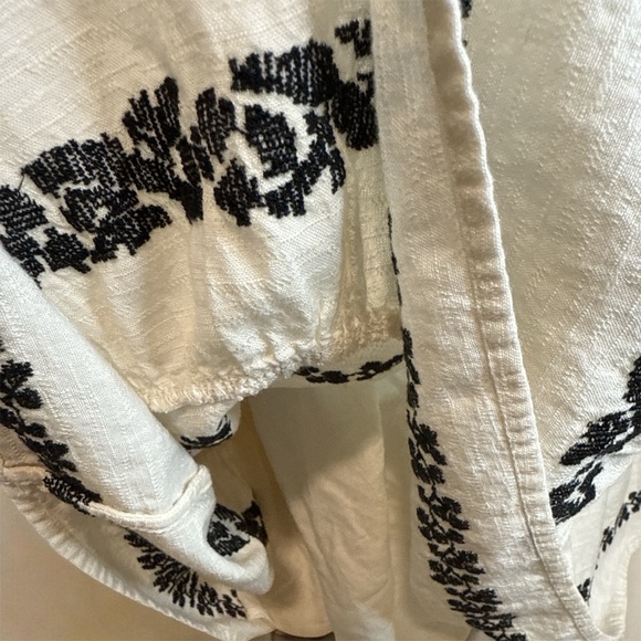 Fat Face Ivory embroidered Black Long Sleeve Dress Size 8 - Picture 6 of 12